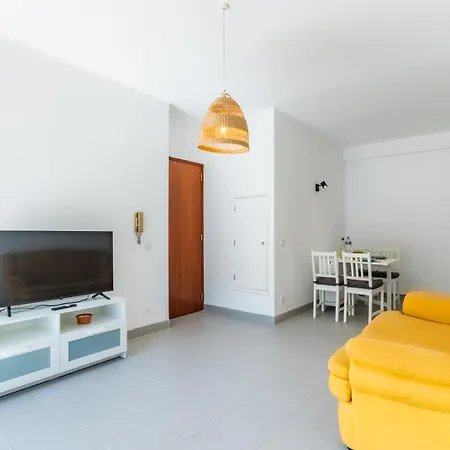 Pinhal Da By Garvetur Apartamento Quarteira